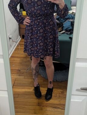 Forever 21 Navy Blue Paisley Floral Long Sleeve Dress